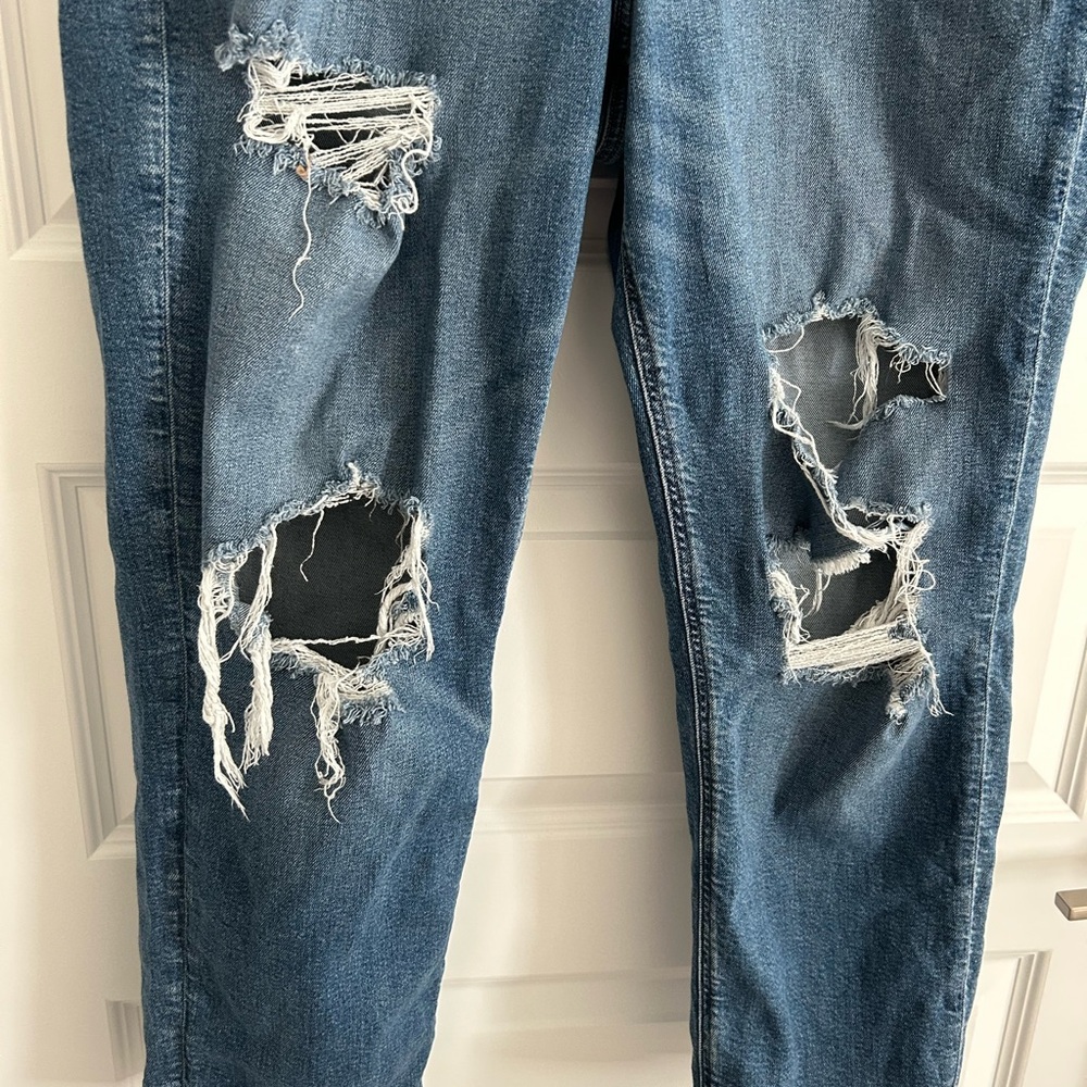 American Eagle Mom Ripped Straight Jeans Blue Size 16 - Picture 3 of 15